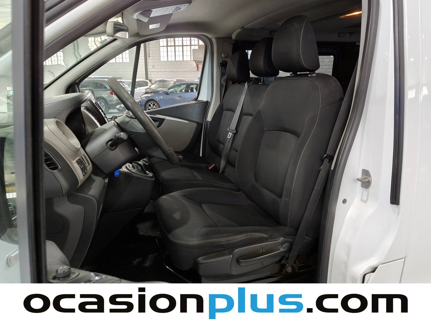 Foto asientos delanteros Renault Trafic Renault Trafic dCi 125 Combi Mixto TT Energy (125 CV) 6 Plazas