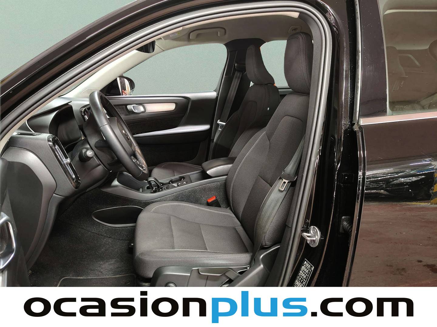 Foto Volvo XC40 Volvo XC40 T4 PHEV Recharge Core Auto (211 CV)