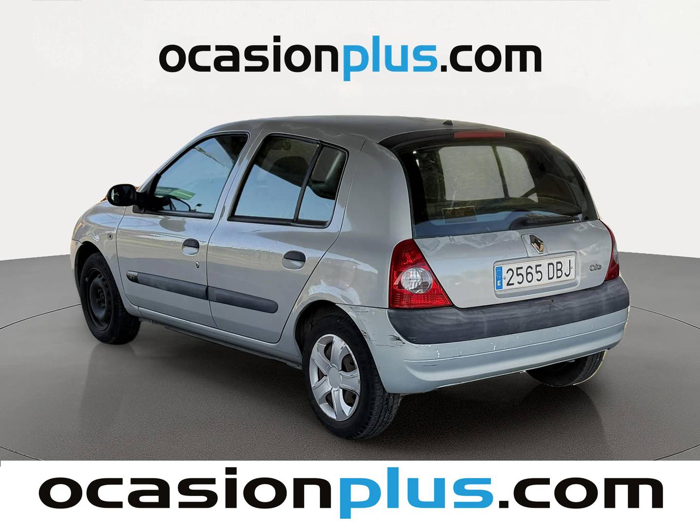 Foto trasera Renault Clio Renault Clio 1.2 Pack Authentique (75 CV) izquierda