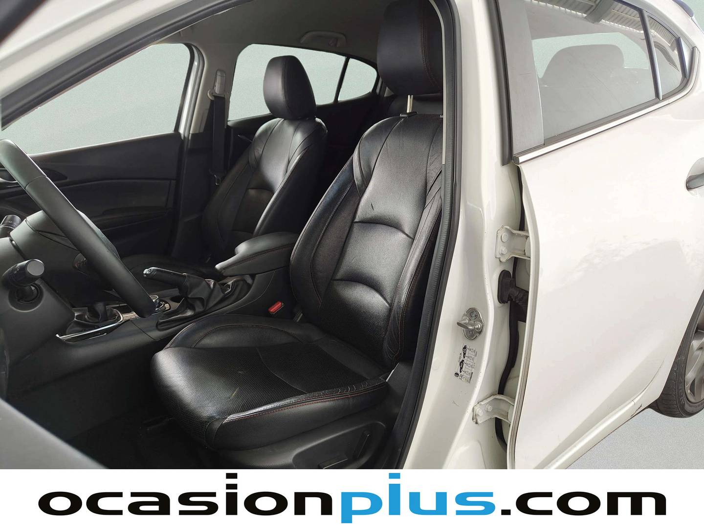 Foto asientos delanteros Mazda Mazda3 Mazda Mazda 3 2.2 DE Luxury (150 CV)