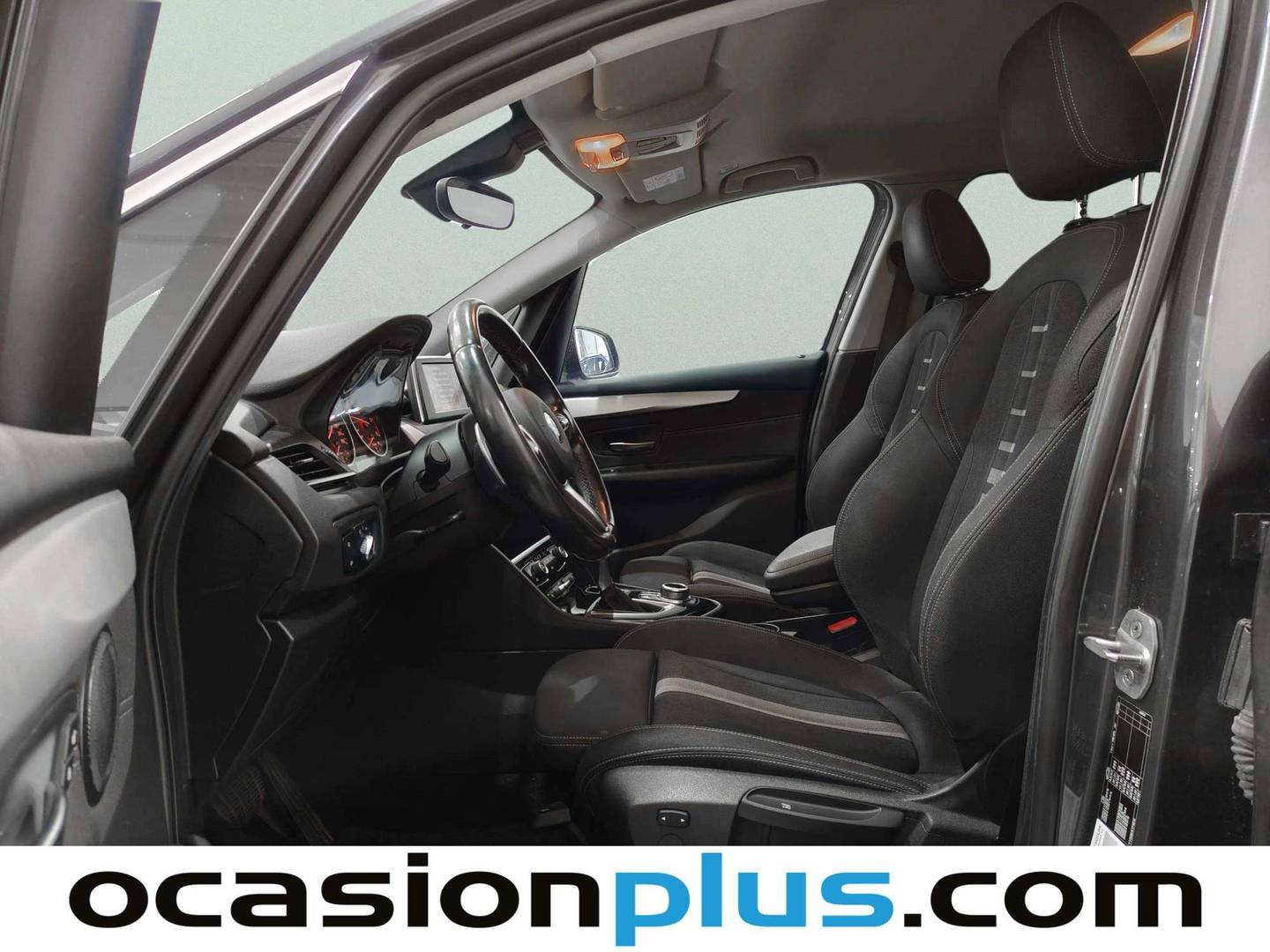 Foto asientos delanteros BMW Serie 2 Active Tourer BMW Serie 2 218d Active Tourer (150 CV) Paquete M