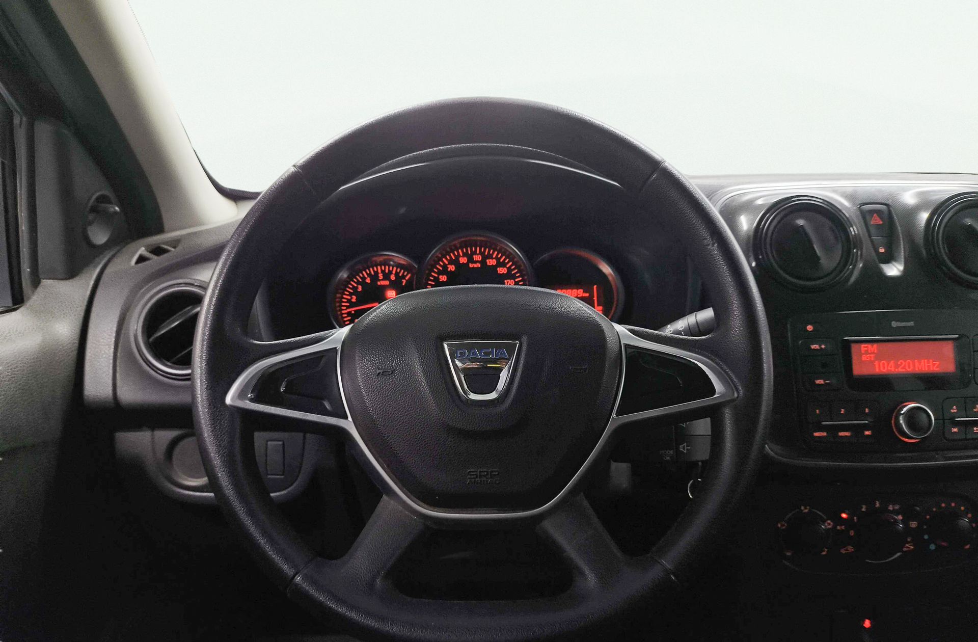 Dacia Logan Essential 1.0 - foto 14