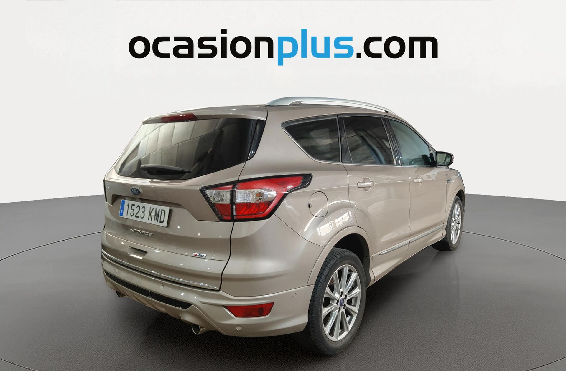 Ford Kuga 2.0 TDCi Vignale 4x4 Powershift - foto 4