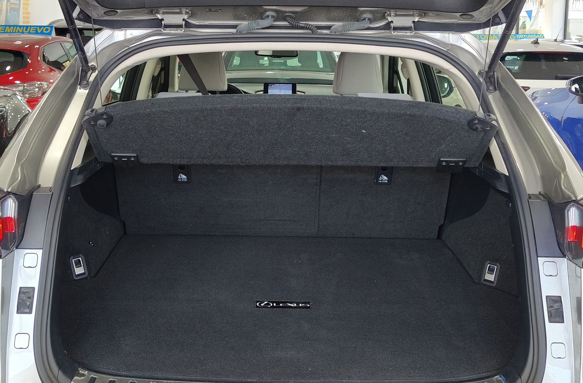 Lexus NX 300h Corporate 2WD Navibox - foto 14