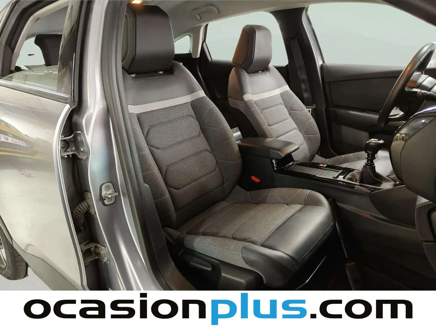 Foto Citroën C4 Citroen C4 PureTech 130 S&S 6v Feel Pack (130 CV)