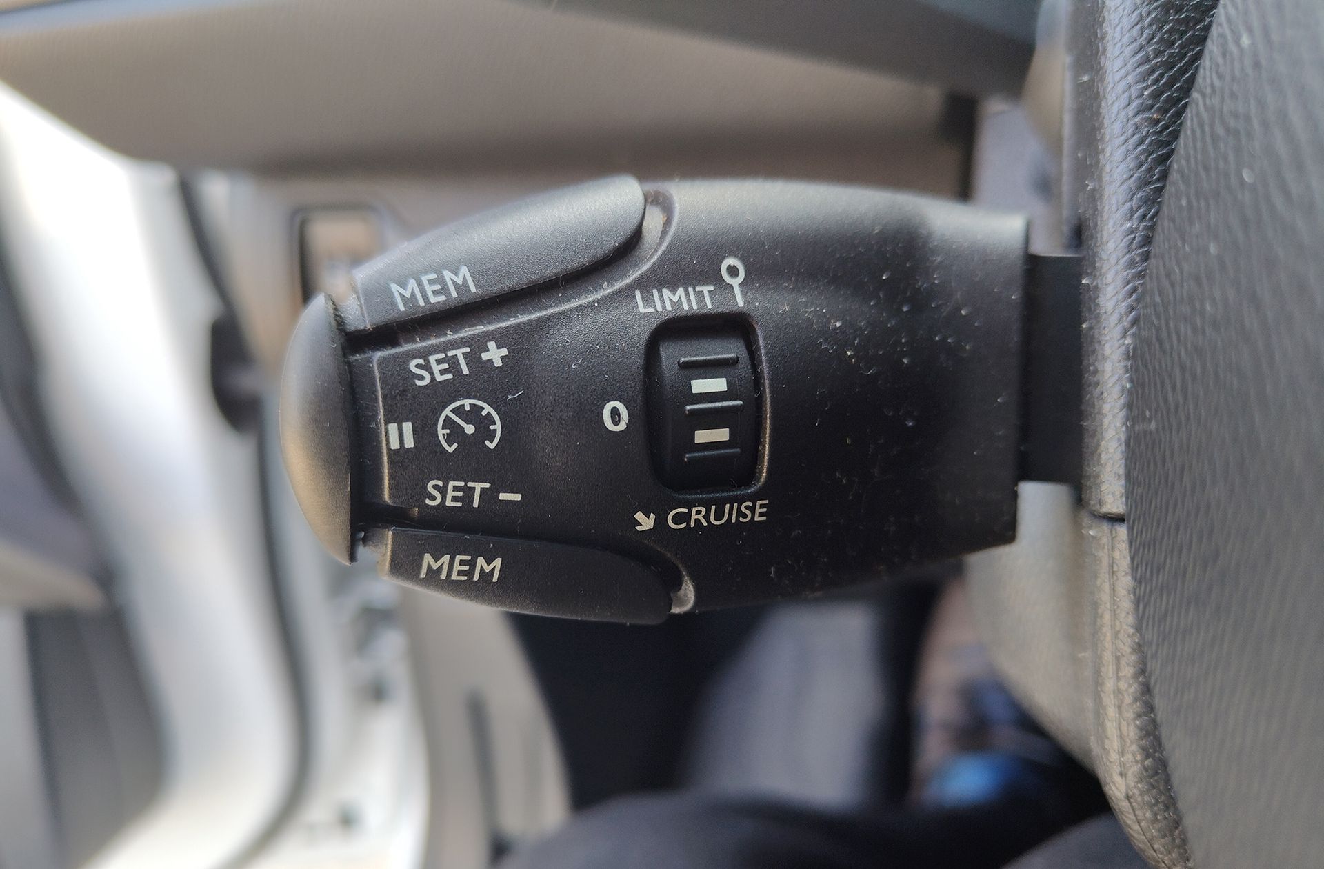 Peugeot 308 1.6 BlueHDi Business Line - foto 21