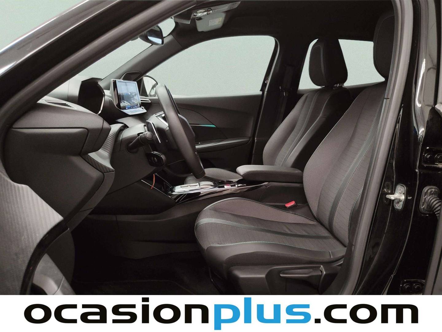 Foto asientos delanteros Peugeot 2008 Peugeot 2008 BlueHDi 130 S&S Allure EAT8 (130 CV)