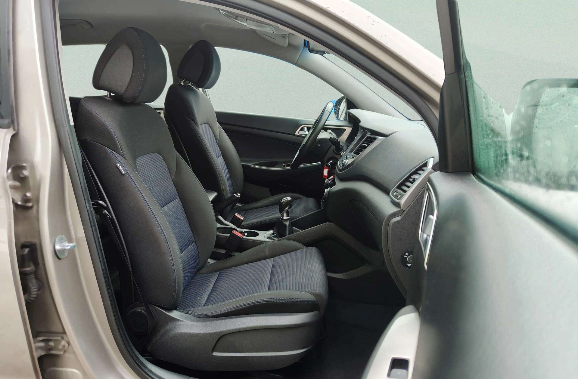 Hyundai Tucson 1.6 T-GDi Link 4x2 - foto 18