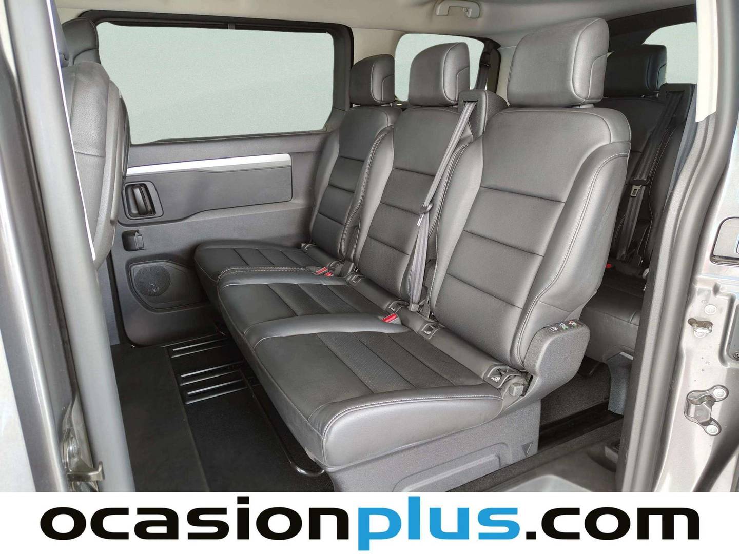 Foto asientos traseros Opel Zafira Life Opel Zafira Life 2.0 Diesel M Elegance Auto (177 CV) 8 Plazas
