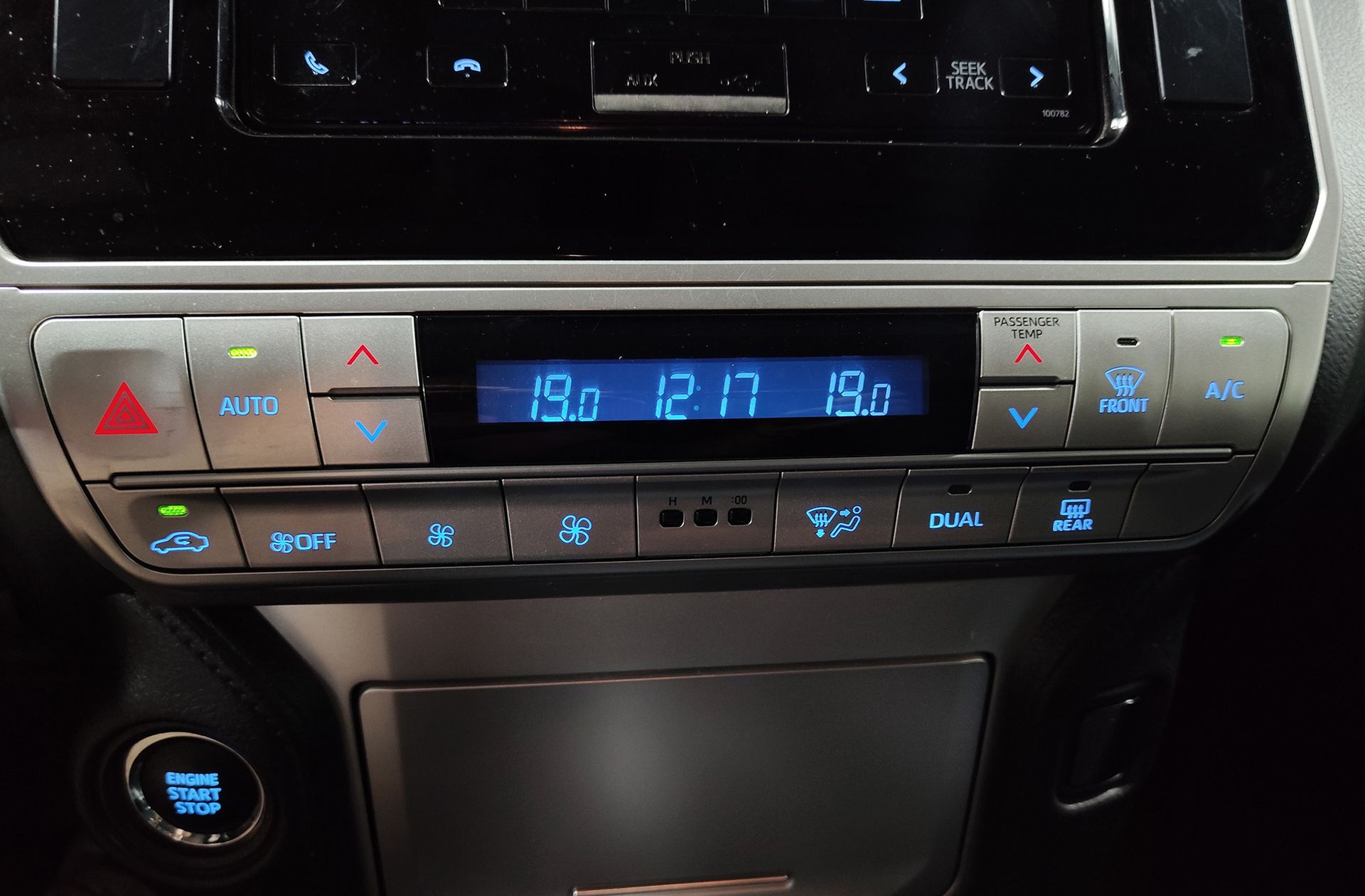 Toyota Land Cruiser 2.8 D-4D GX 7 plazas - foto 28