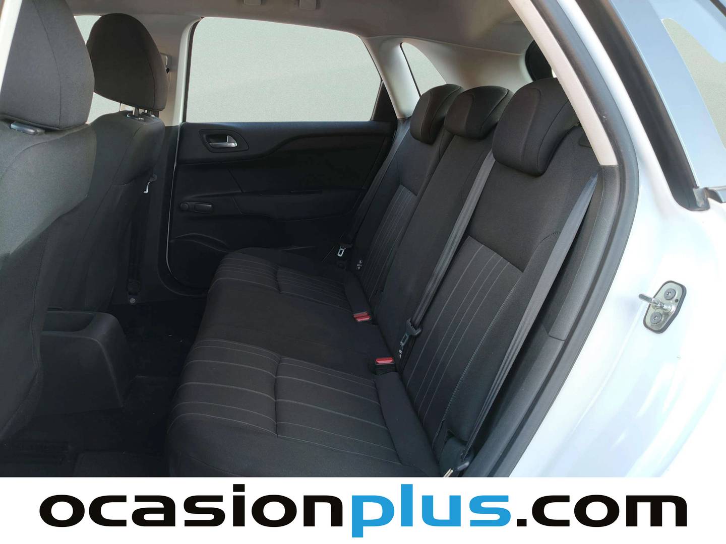 Foto asientos traseros Citroën C4 Citroën C4 1.4 VTi Tonic (95 CV)