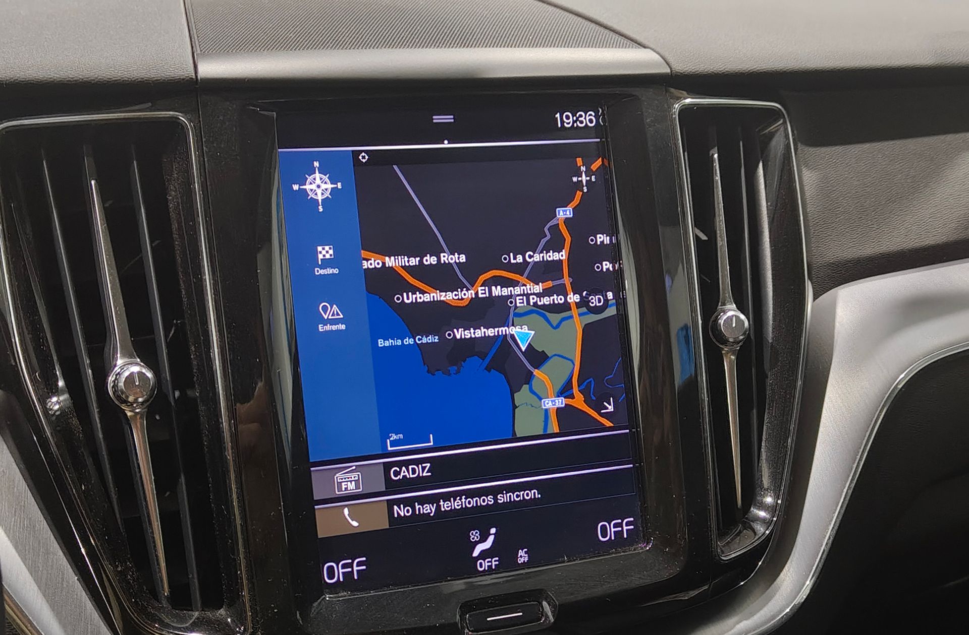 Volvo XC60 D4 Momentum - foto 7