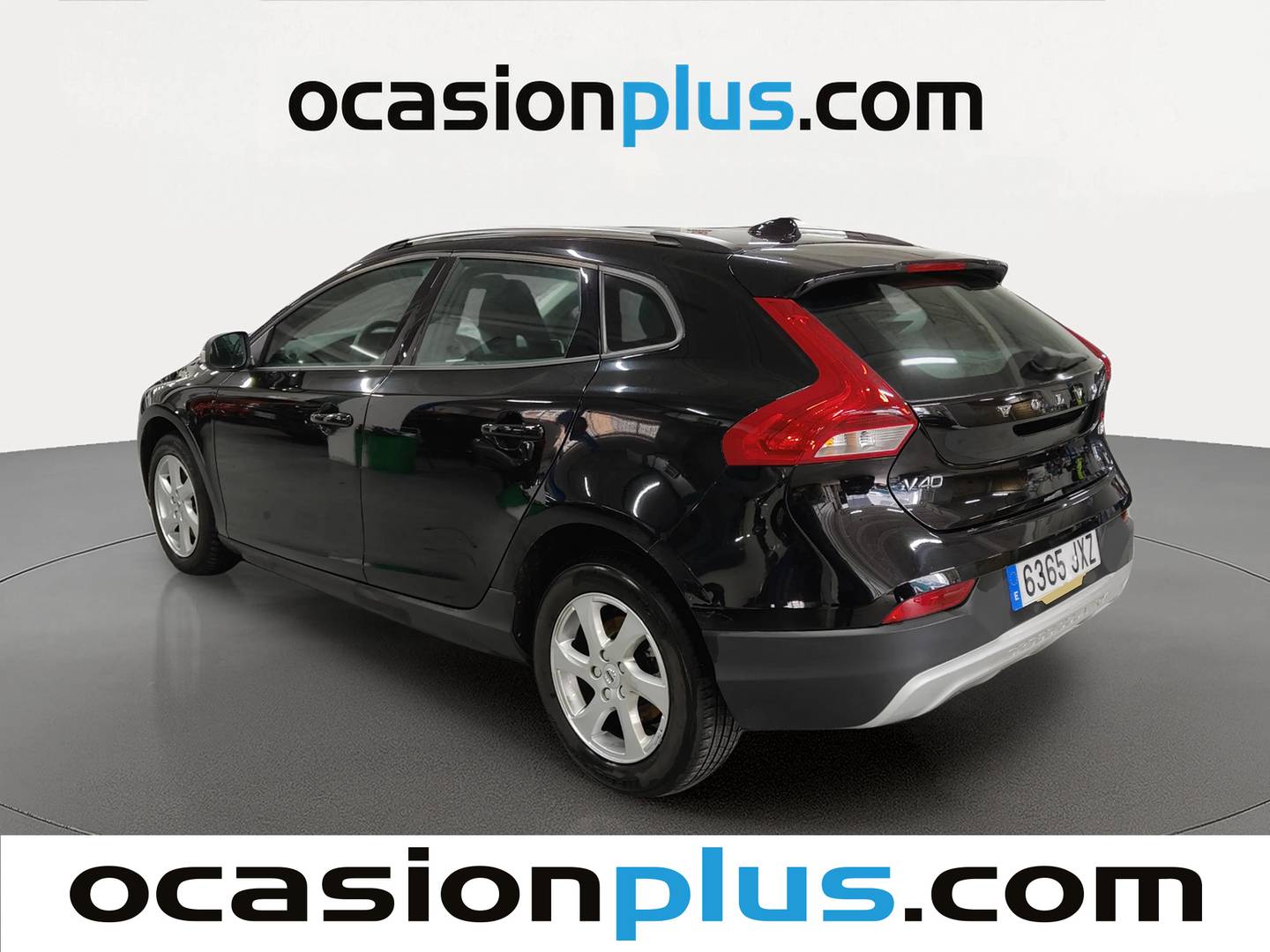 Foto Volvo V40 Cross Country Volvo V40 Cross Country D2 Momentum (120 CV)