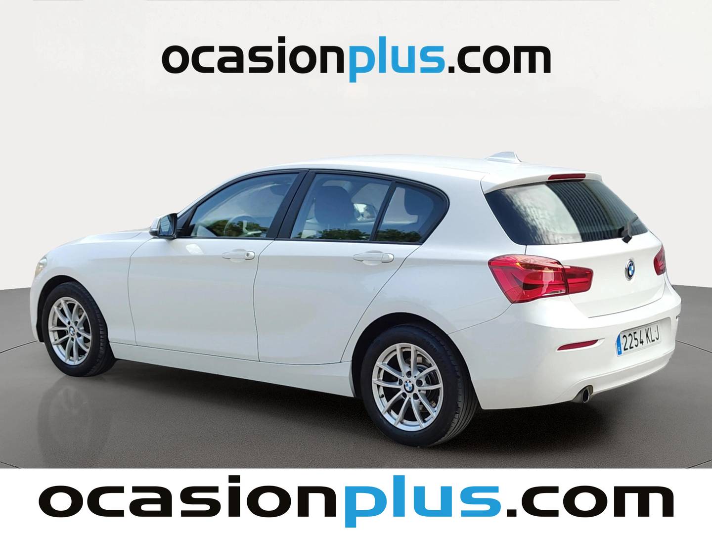 Foto trasera BMW Serie 1 BMW Serie 1 116i (109 CV) izquierda