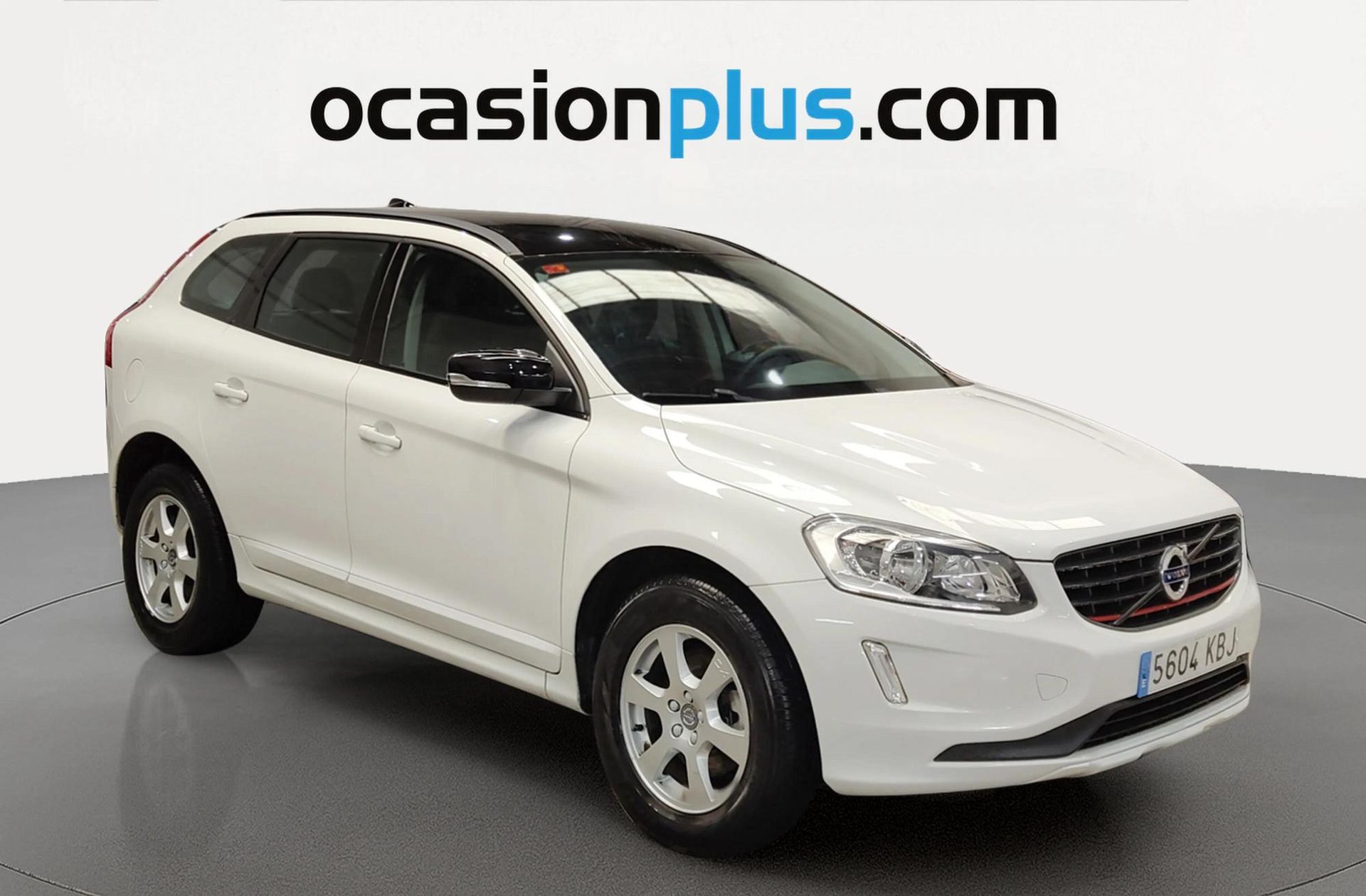 Volvo XC60 D4 Momentum - foto 2