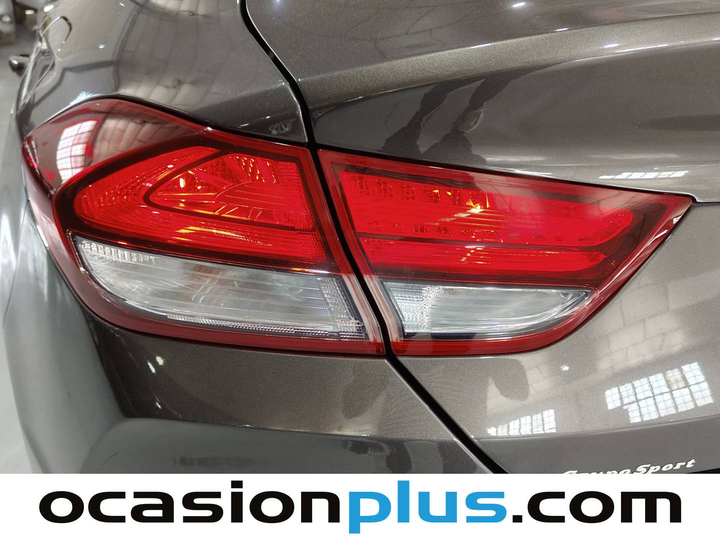 Foto Hyundai i30 Hyundai i30 Fastback 1.0 TGDI Tecno (120 CV)