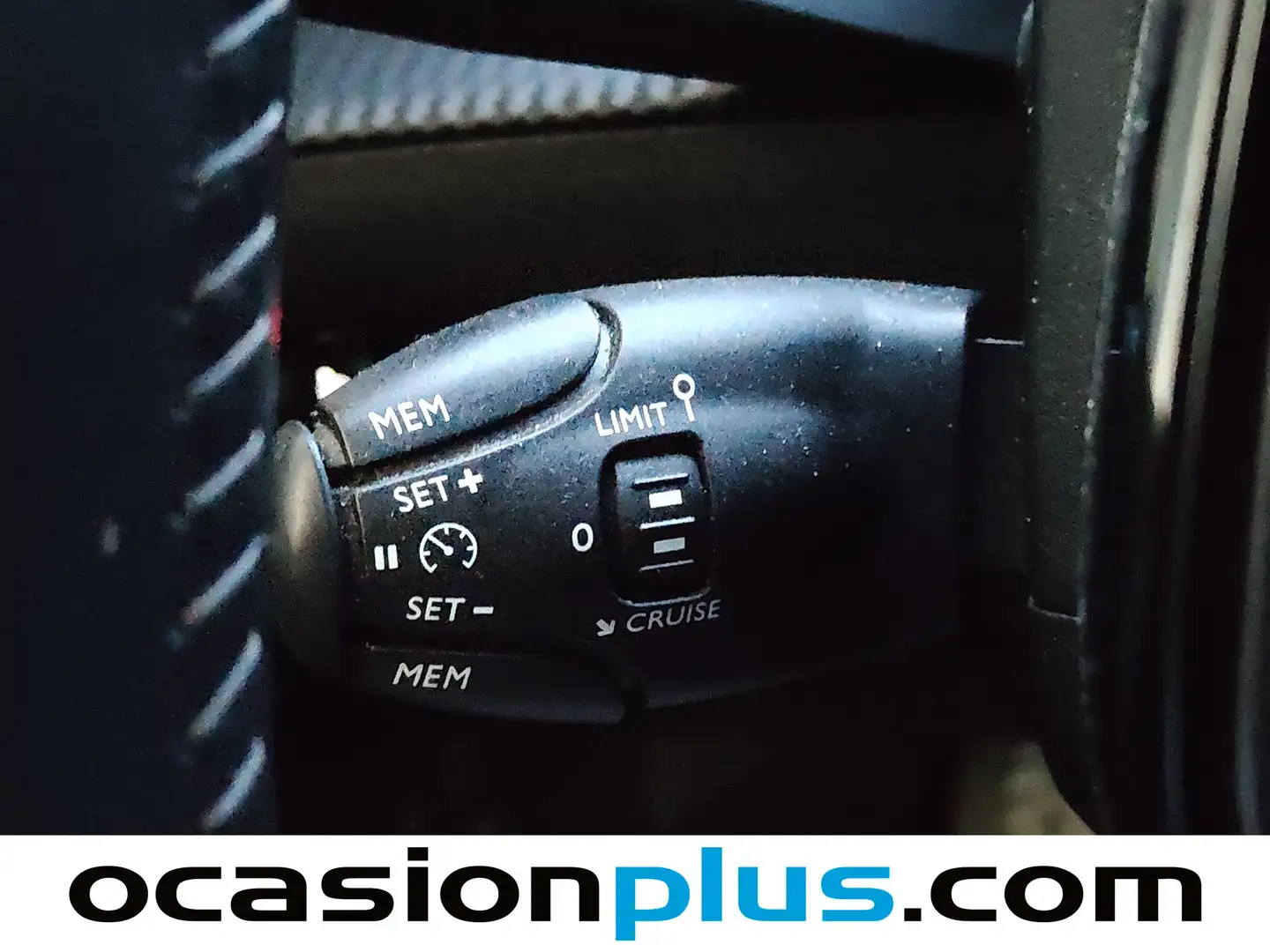 Foto Peugeot 2008 Peugeot 2008 PureTech 100 S&S Allure (100 CV)