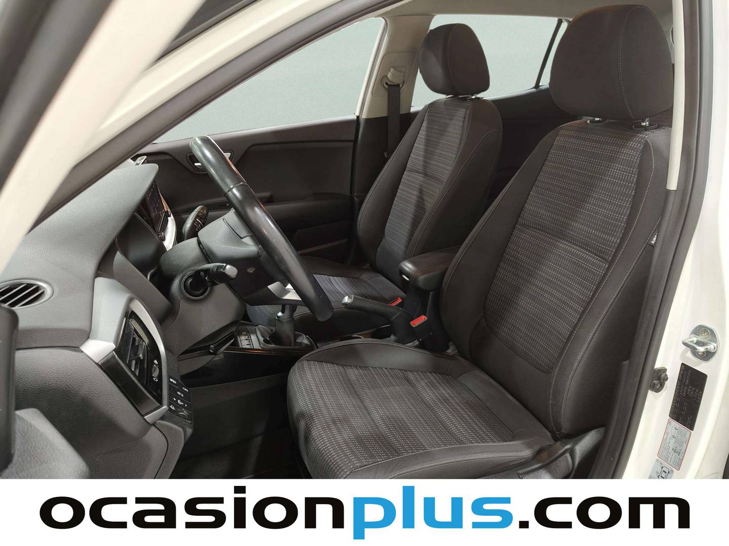 Foto KIA Stonic Kia Stonic 1.0 T-GDi MHEV Drive iMT (100 CV)