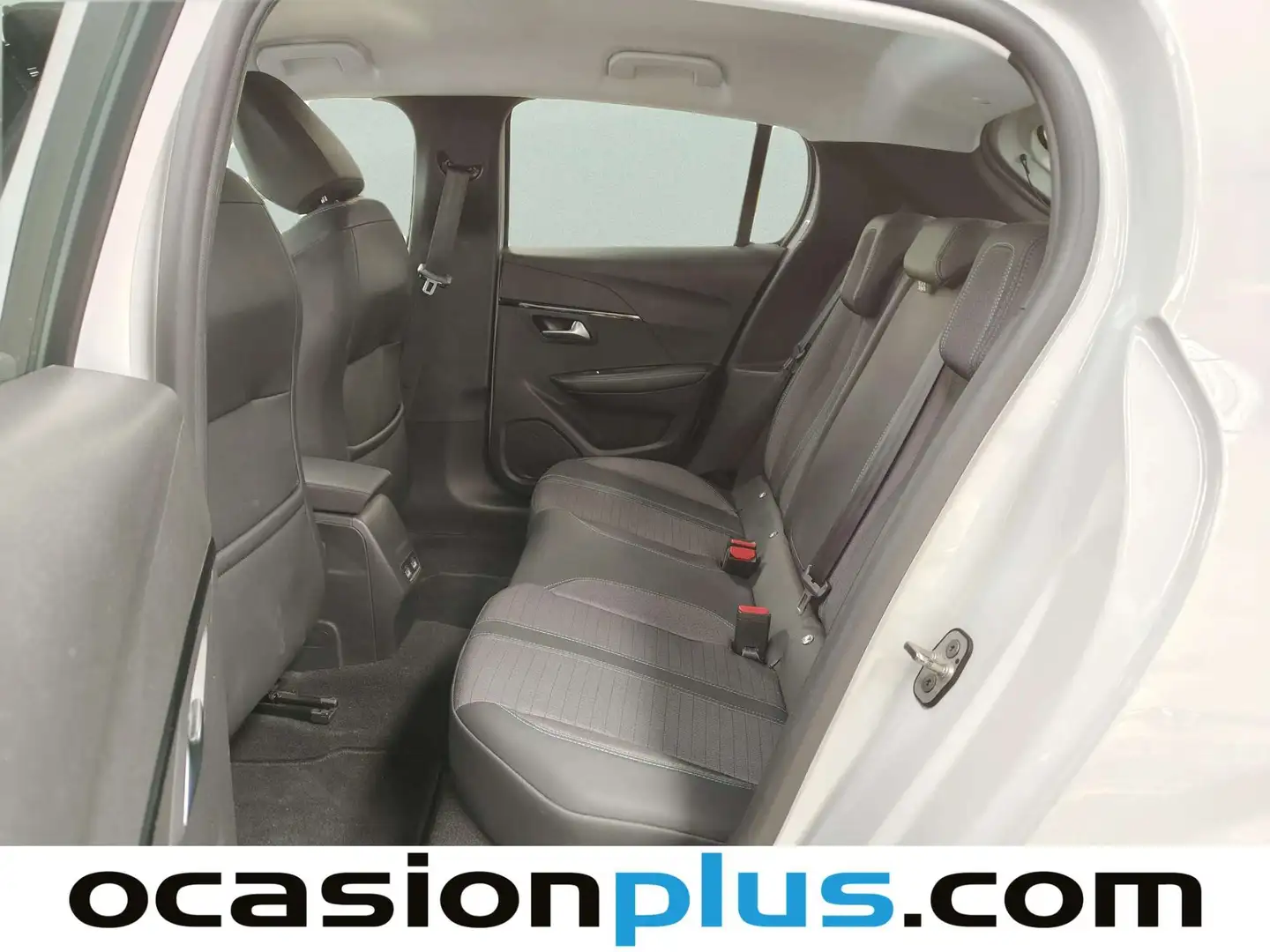 Foto Peugeot 208 Peugeot 208 BlueHDi 100 Allure (100 CV)