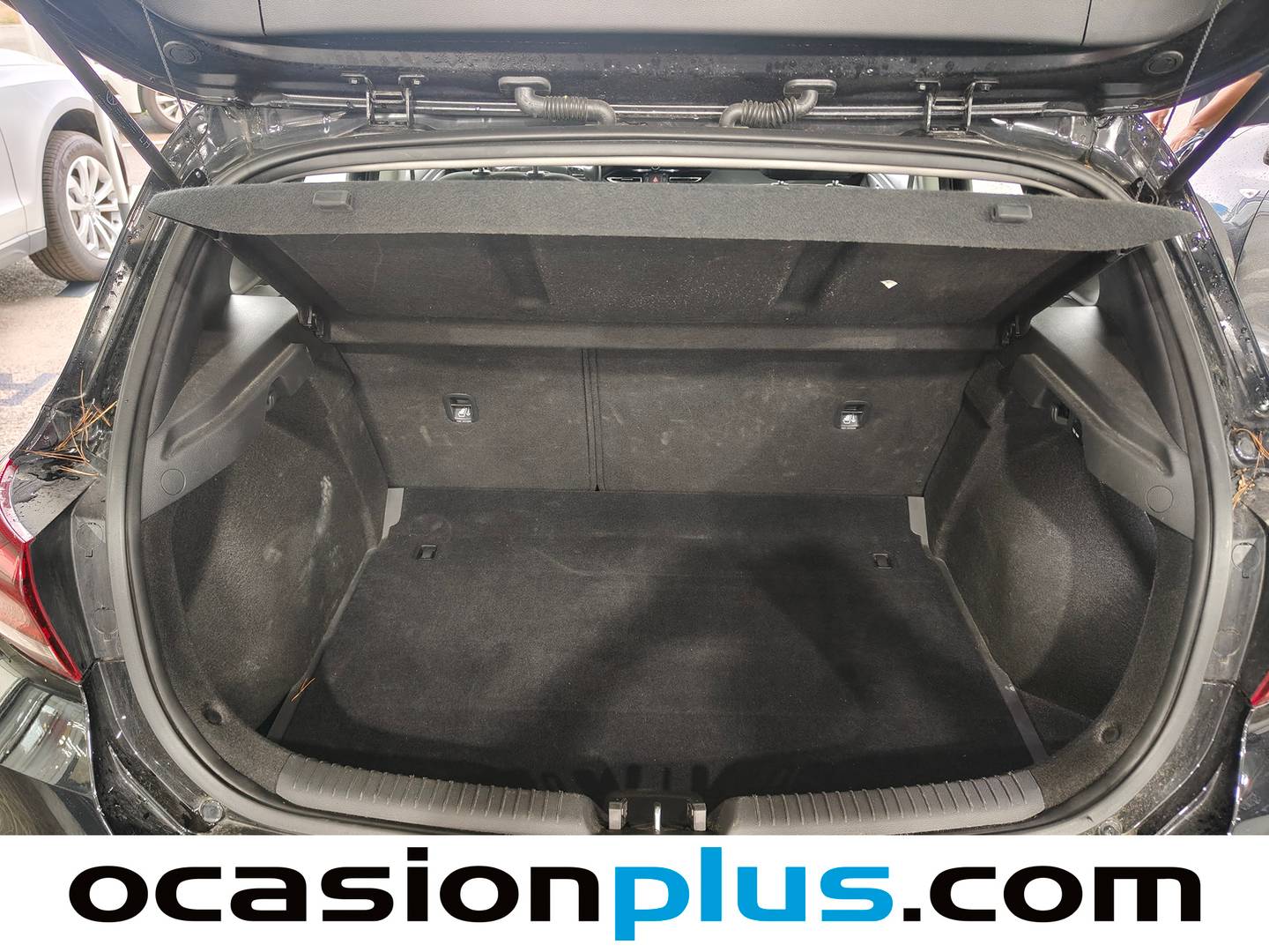 Fotos maletero Hyundai i30 Hyundai i30 1.0 TGDI 48V Klass DCT (100 CV)
