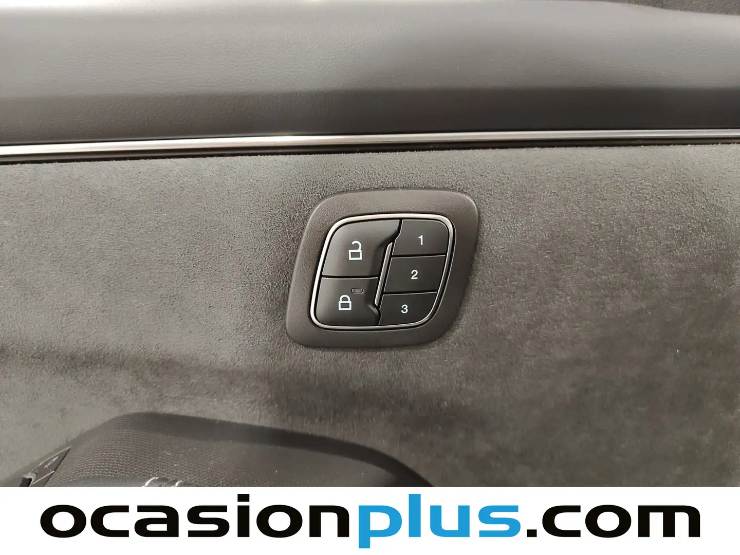 Foto Ford Mustang Mach-E Ford Mustang Mach-E Batería 75.7Kwh AWD (269 CV)