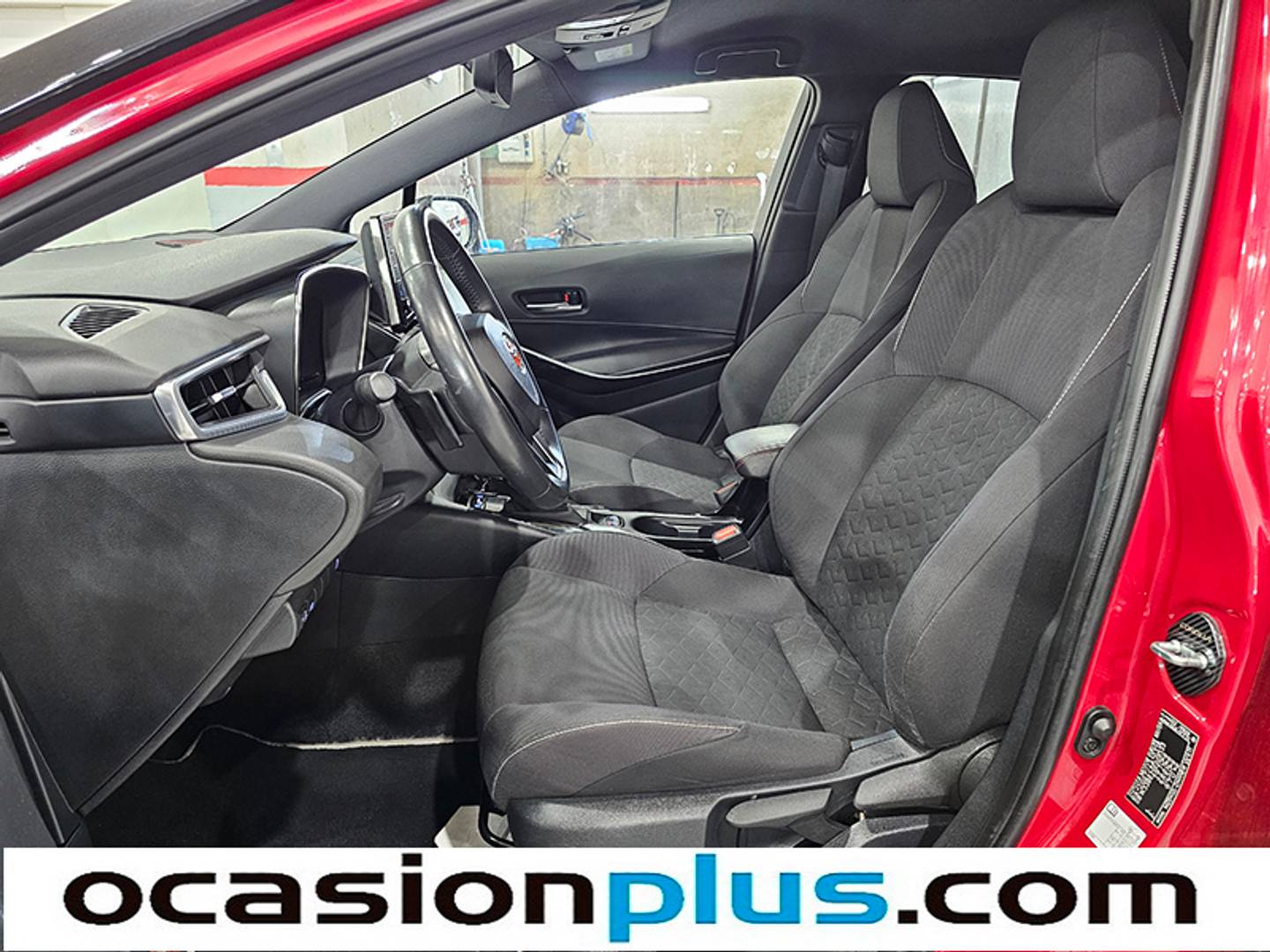 Foto Toyota Corolla Toyota Corolla 180H FEEL! E-CVT (180 CV)