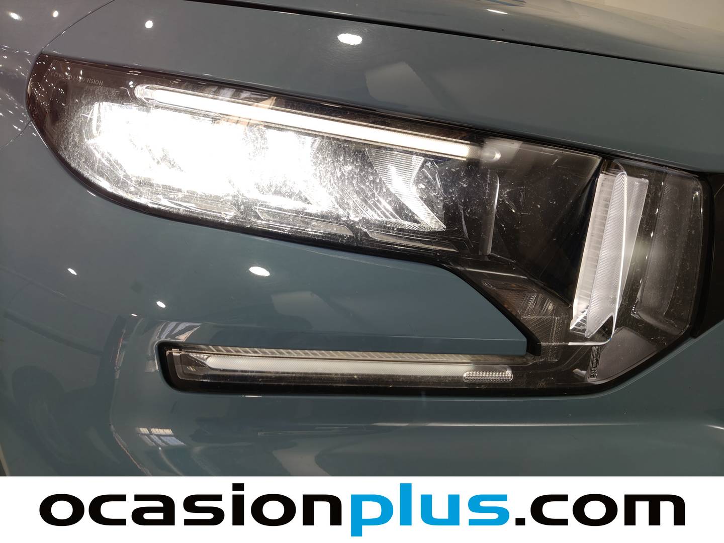 Extras del Citroën C3 Aircross Citroën C3 Aircross Hybrid 145 Plus e-DCS6 (145 CV)
