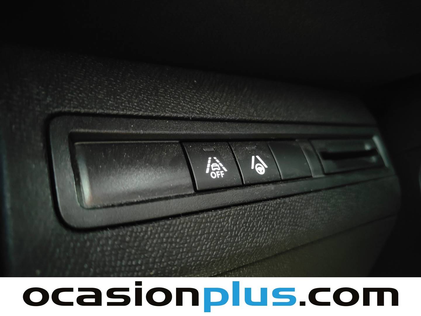 Foto Peugeot 3008 Peugeot 3008 PureTech 130 S&S GT EAT8 (130 CV)