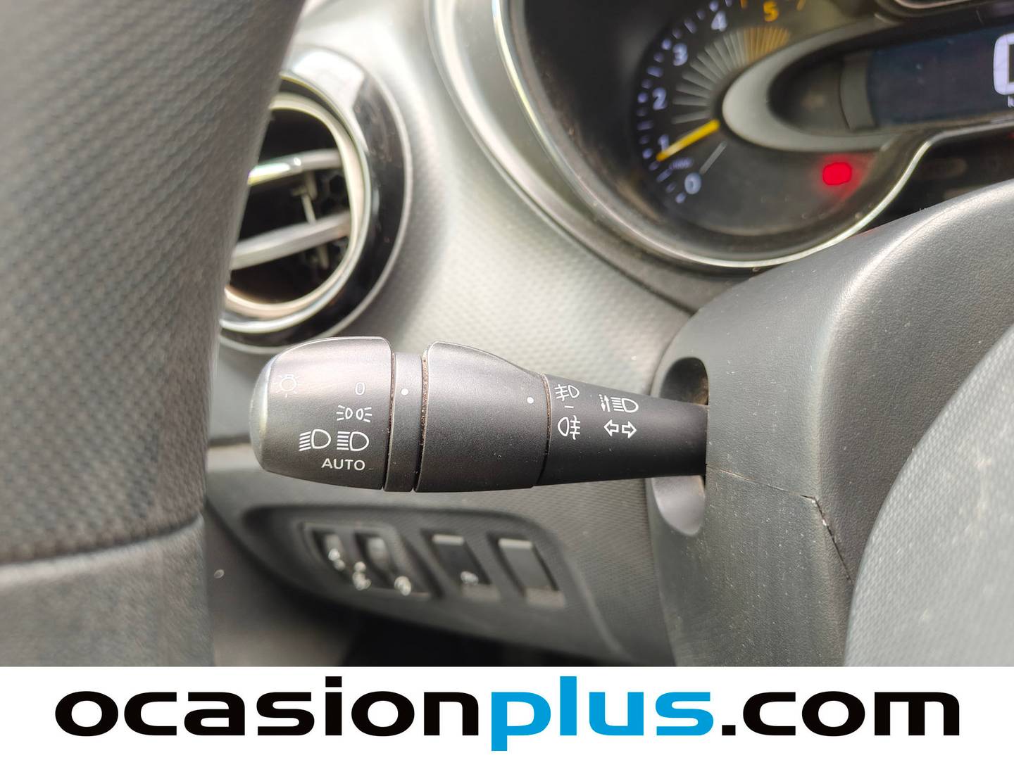 Extras y acabados del Renault Captur Renault Captur Intens Energy S&S eco2 TCe (90 CV)