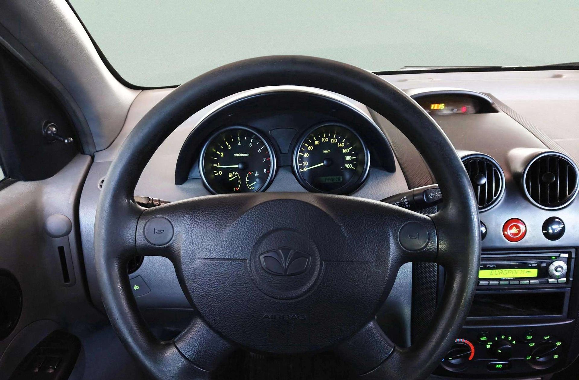 Daewoo Kalos 1.2 SE - foto 17
