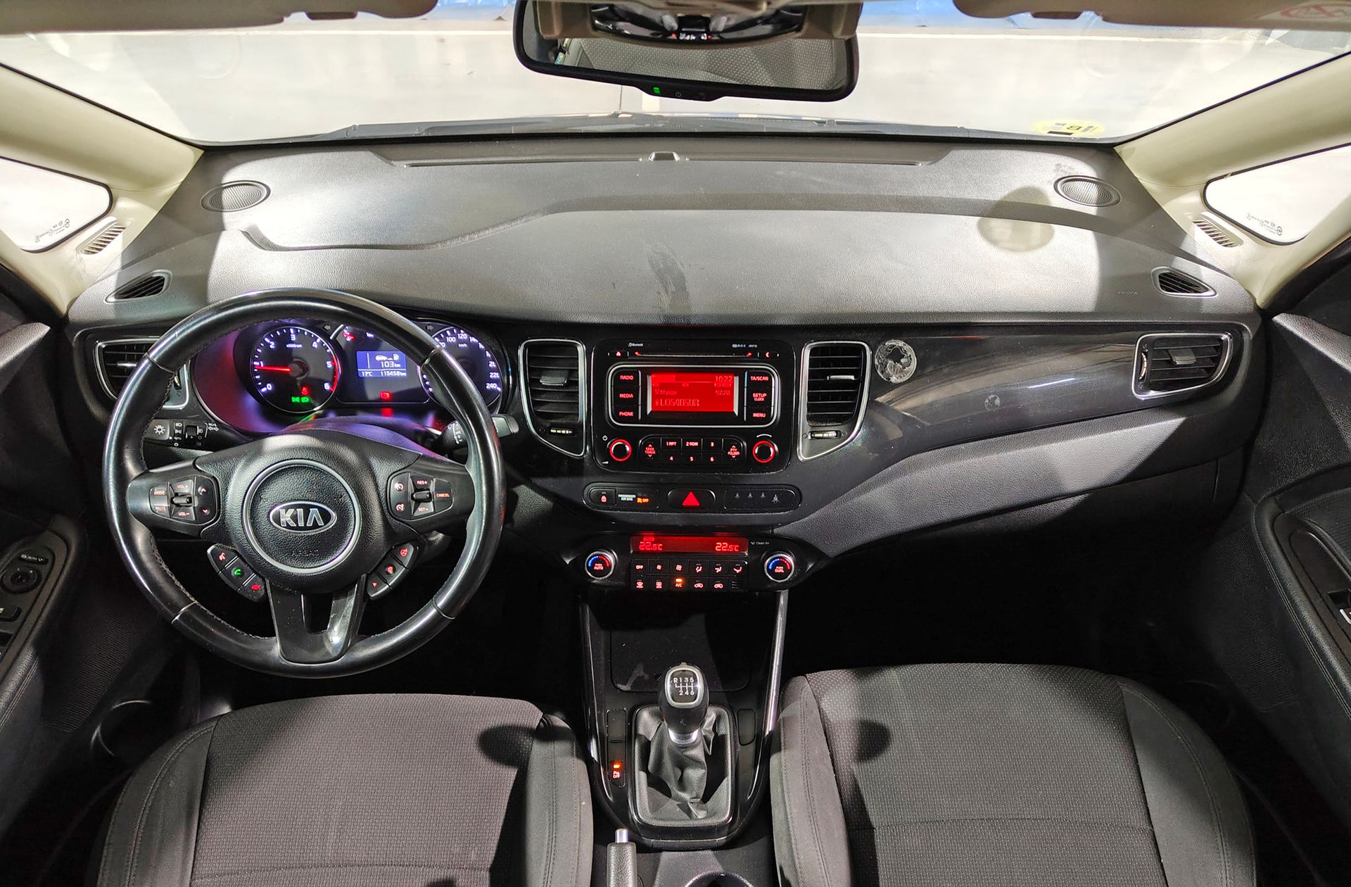 Kia Carens 1.7 CRDi VGT Drive - foto 6