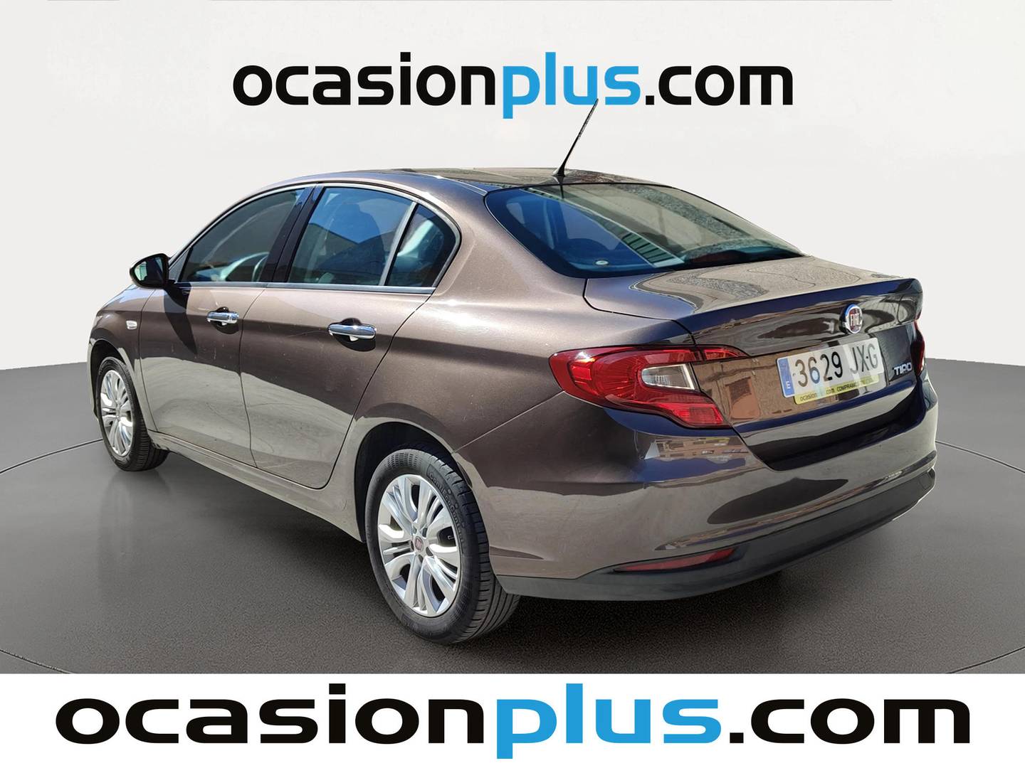 Foto trasera Fiat Tipo Fiat Tipo Sedan 1.4 Easy (95 CV) izquierda