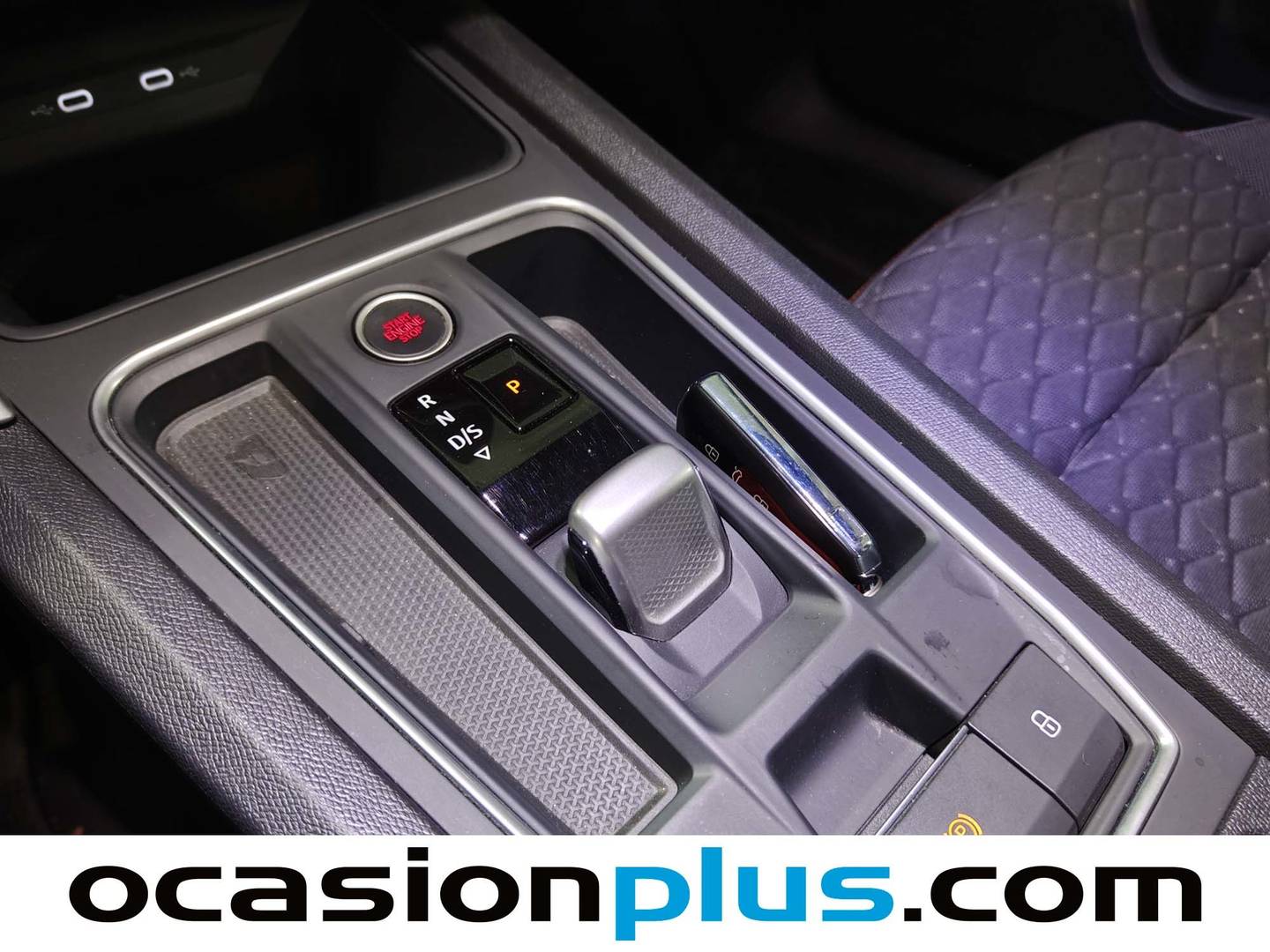 Seat León SEAT León 1.0 eTSI S&S FR DSG (110 CV) de segunda mano