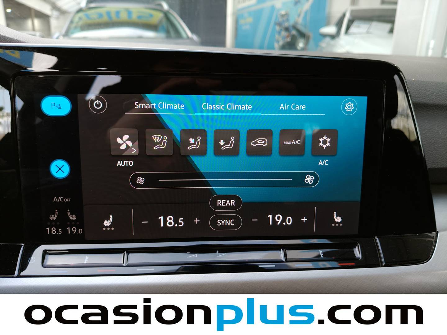 Foto Volkswagen Golf Volkswagen Golf Variant Life 2.0 TDI (115 CV)