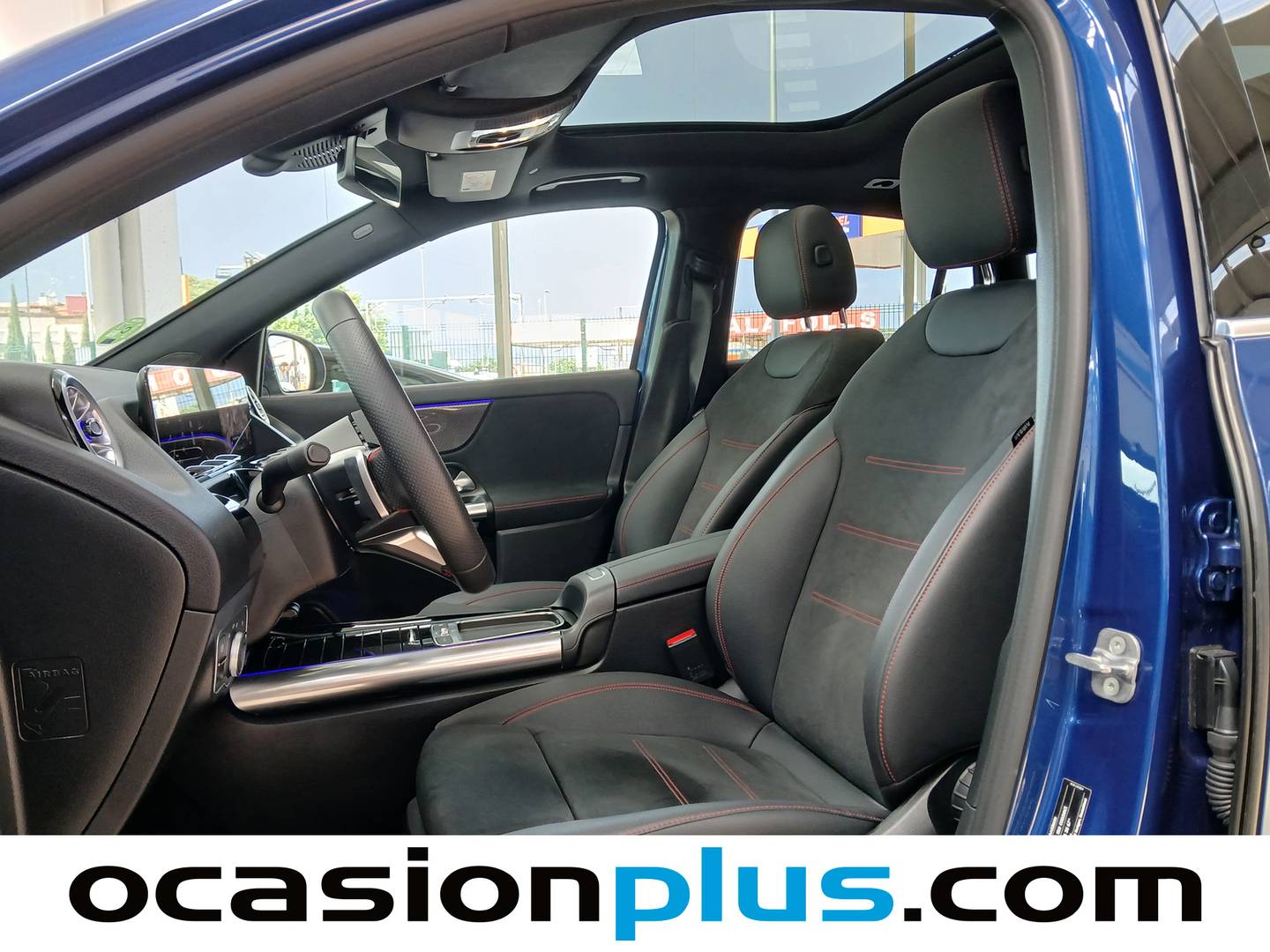 Foto asientos delanteros Mercedes GLA Mercedes GLA GLA 200 D (150 CV) Pack AMG