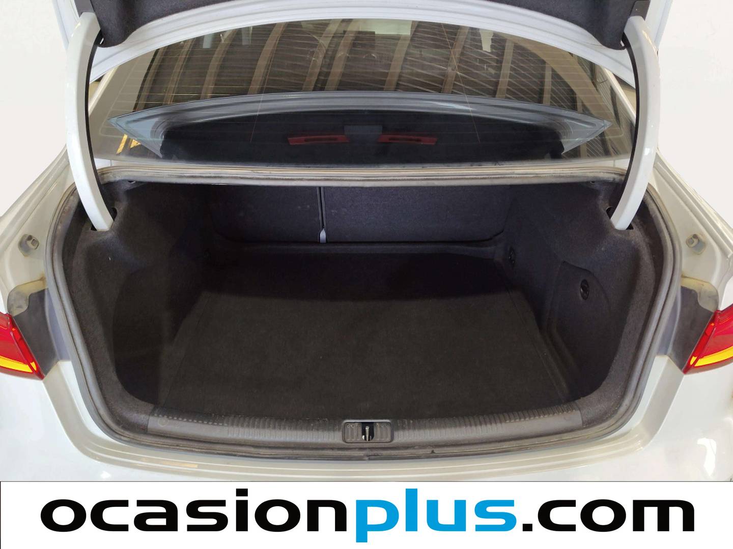 Audi A3 Audi A3 Sedan S line edition 1.6 TDI clean diesel  (110 CV) seminuevo