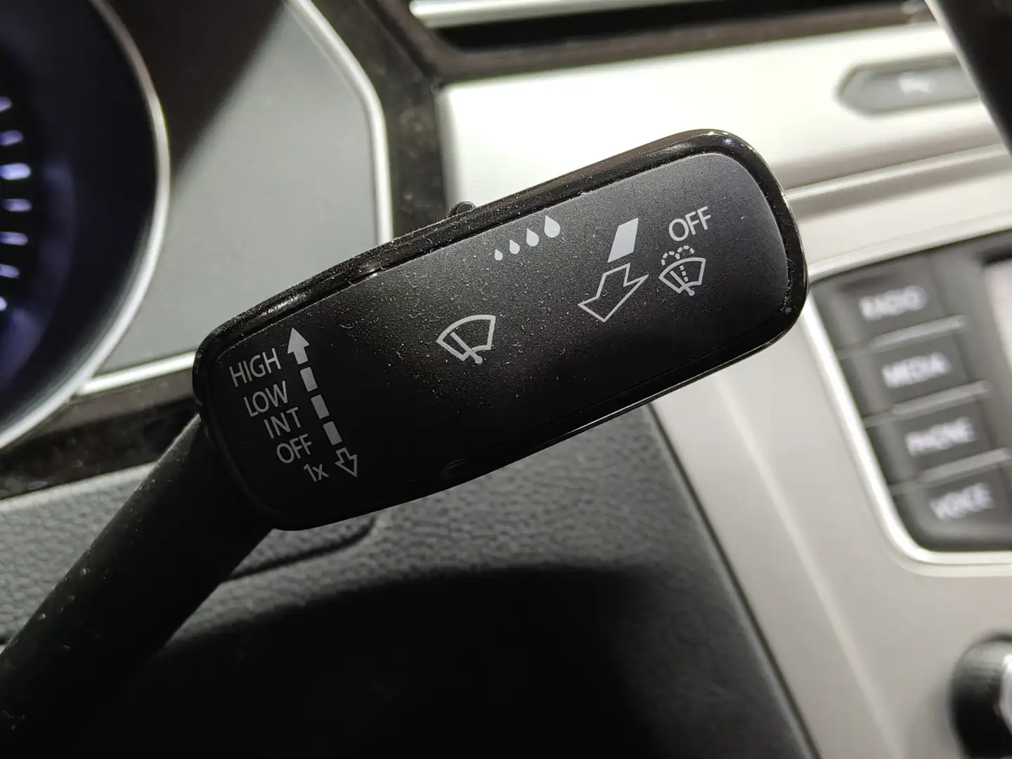 Foto Volkswagen Passat Volkswagen Passat Advance 1.6 TDI (120 CV)