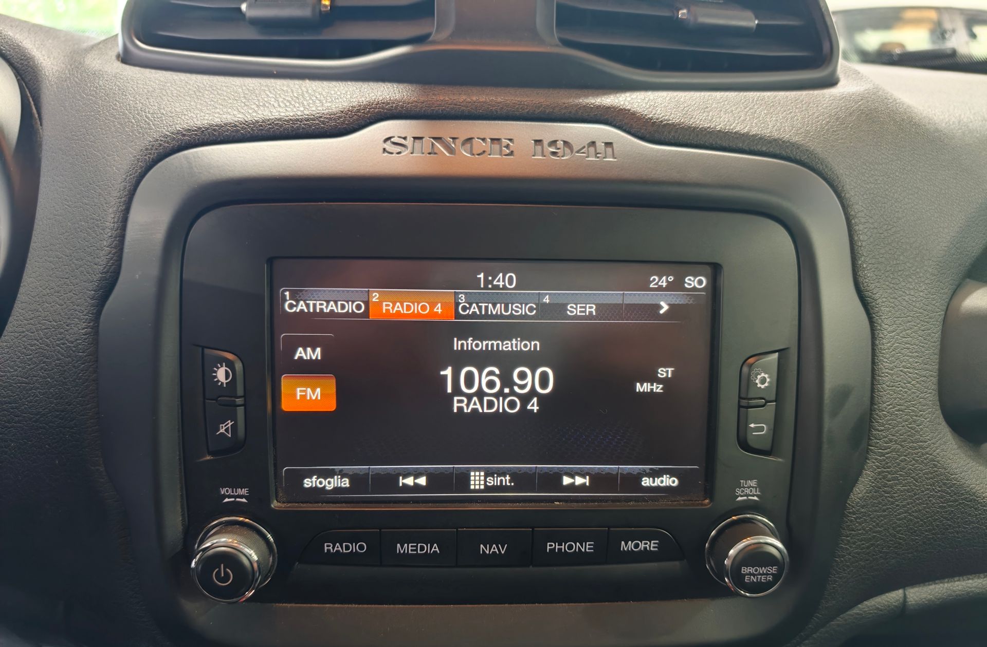 Jeep Renegade 2.0 MultiJet Trailhawk 4x4 AD Low - foto 37
