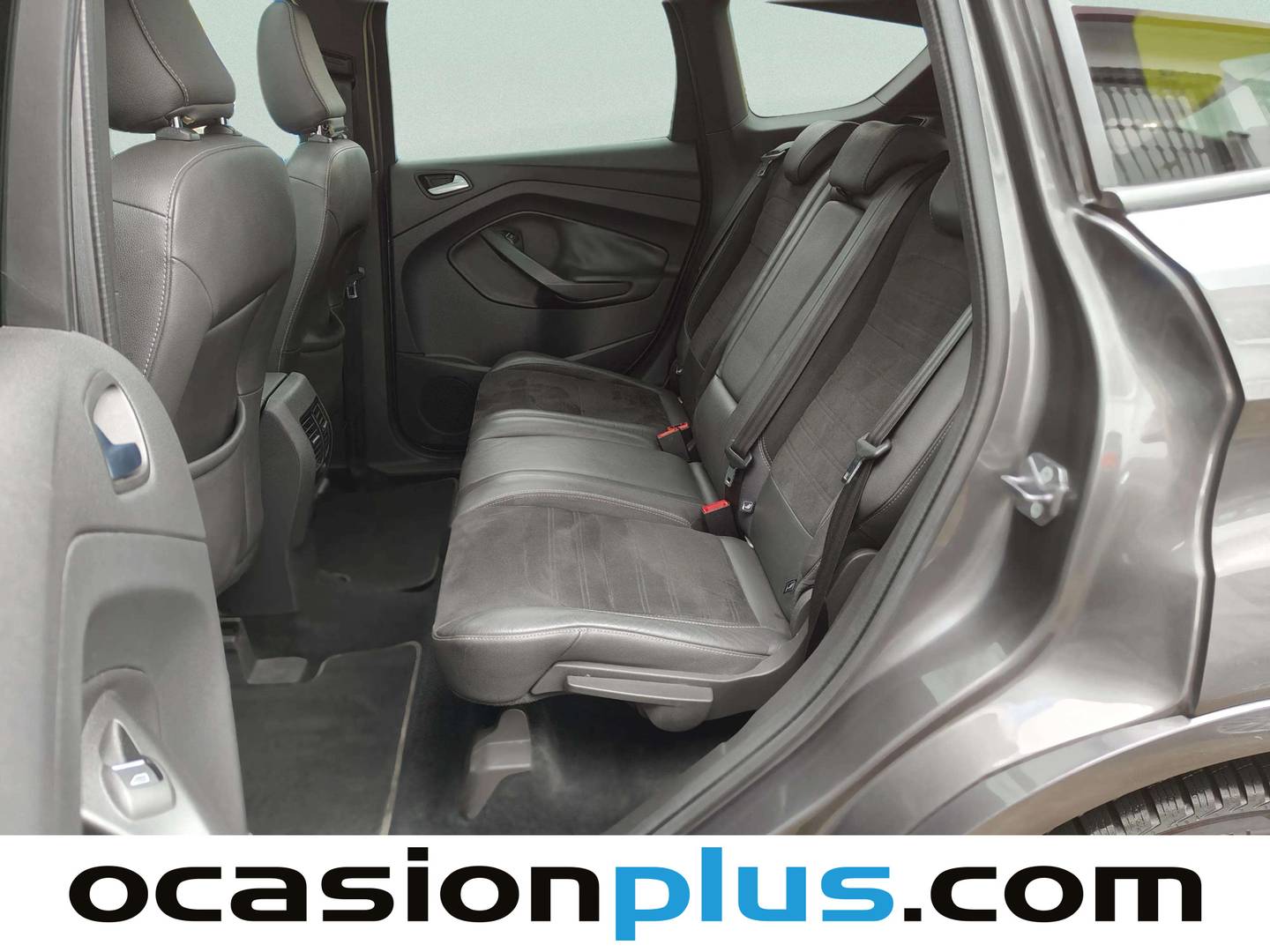 Foto asientos traseros Ford Kuga Ford Kuga 2.0 TDCI S&S ST-Line 4x4 (150 CV)
