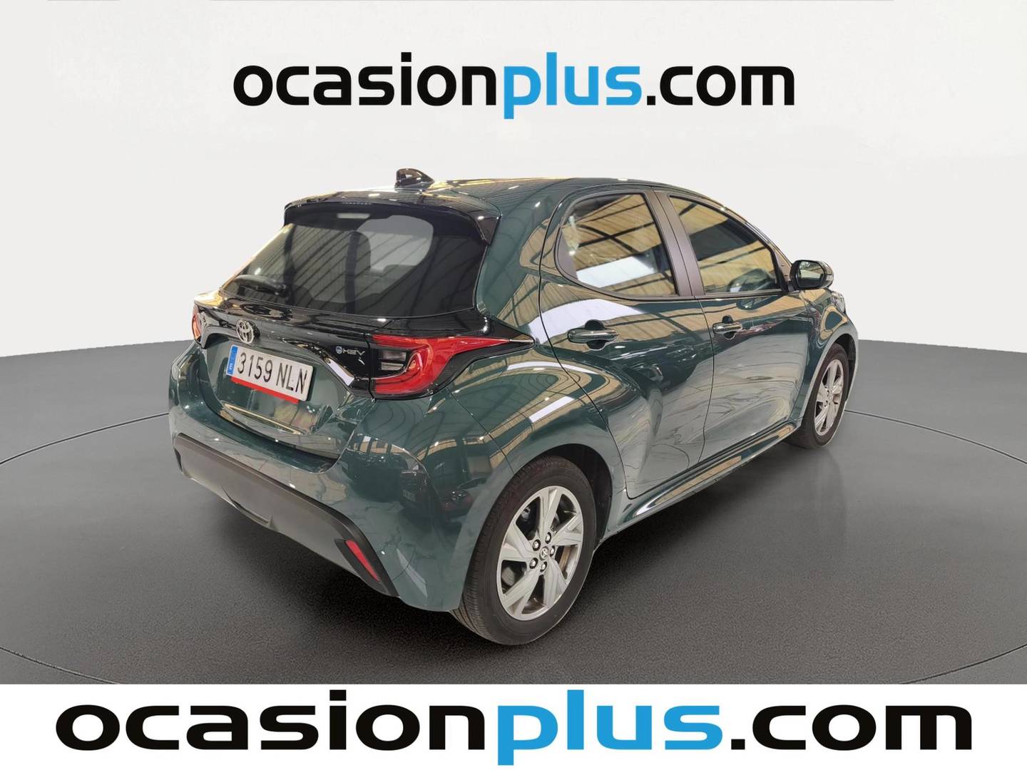 Foto trasera Toyota Yaris Toyota Yaris 120H Active Plus (116 CV) derecha