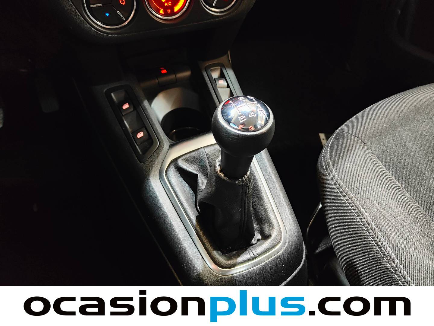 Citroën C-Elysée Citroën C-Elysee PureTech 82 Shine (82 CV) de segunda mano