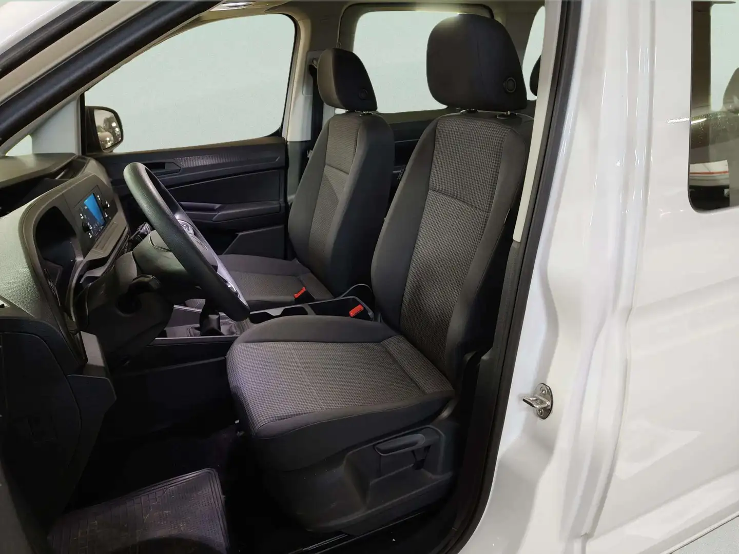 Foto Volkswagen Caddy Volkswagen Caddy Kombi Kombi 2.0 TDI (102 CV)