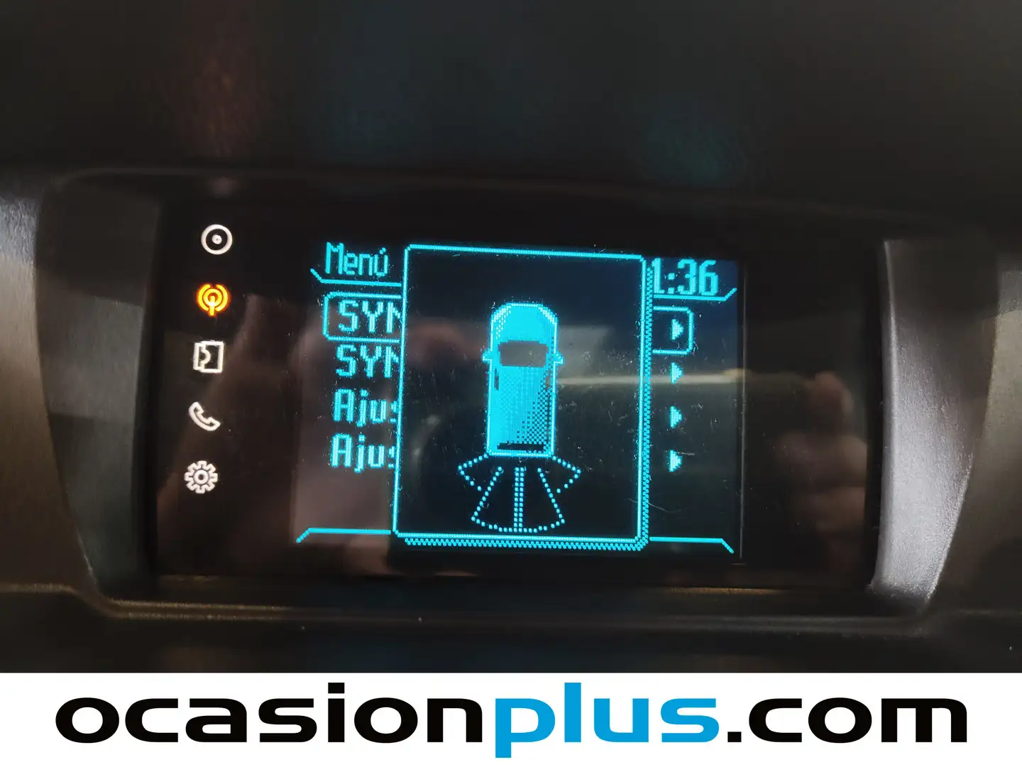 Foto Ford Grand Tourneo Connect Ford Grand Tourneo Connect 1.5 TDCi Titanium (120 CV) 7 Plazas