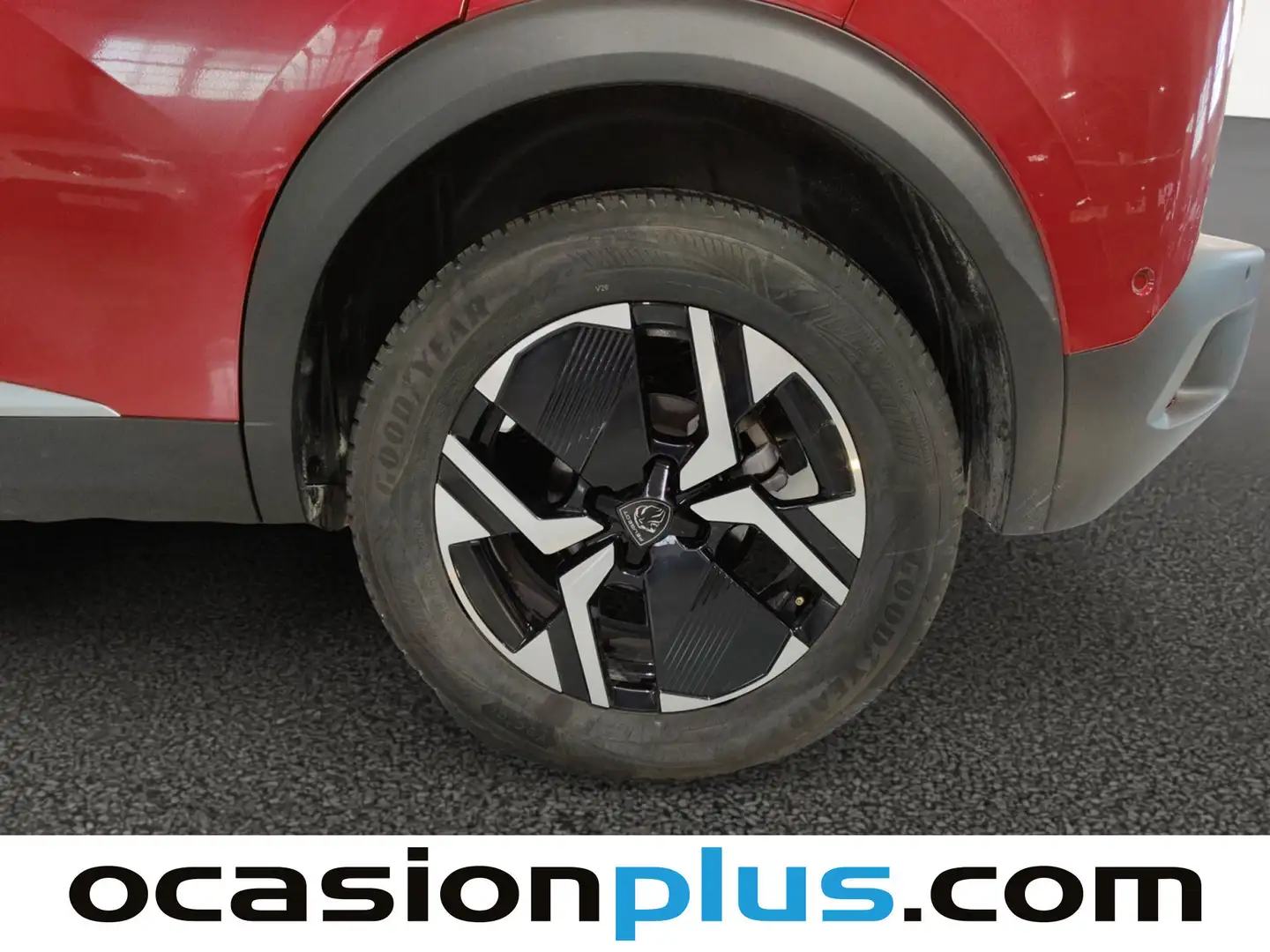 Foto Peugeot 2008 Peugeot 2008 Allure Hybrid eDCS6  (136 CV)