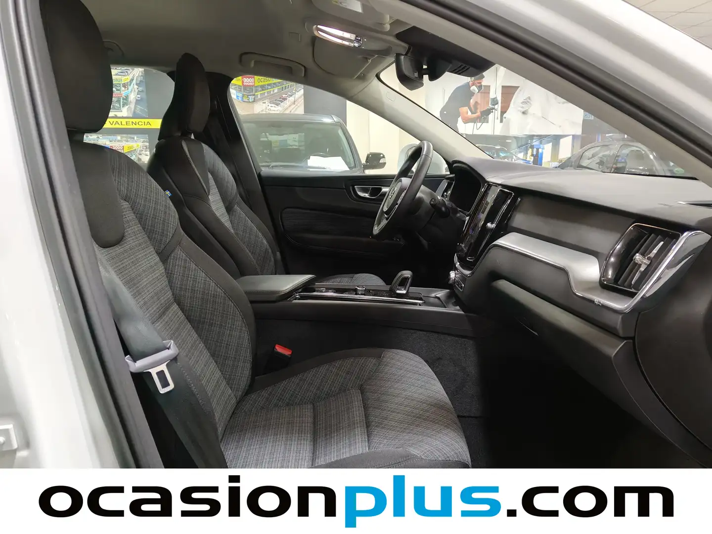 Foto Volvo XC60 Volvo XC60 B4 D Core Auto (197 CV)