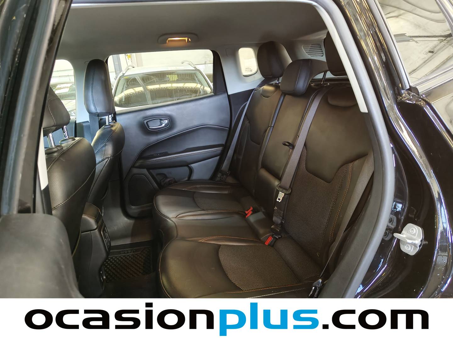 Foto asientos traseros Jeep Compass Jeep Compass 2.0 Multijet Limited 4x4 ATX (140 CV)