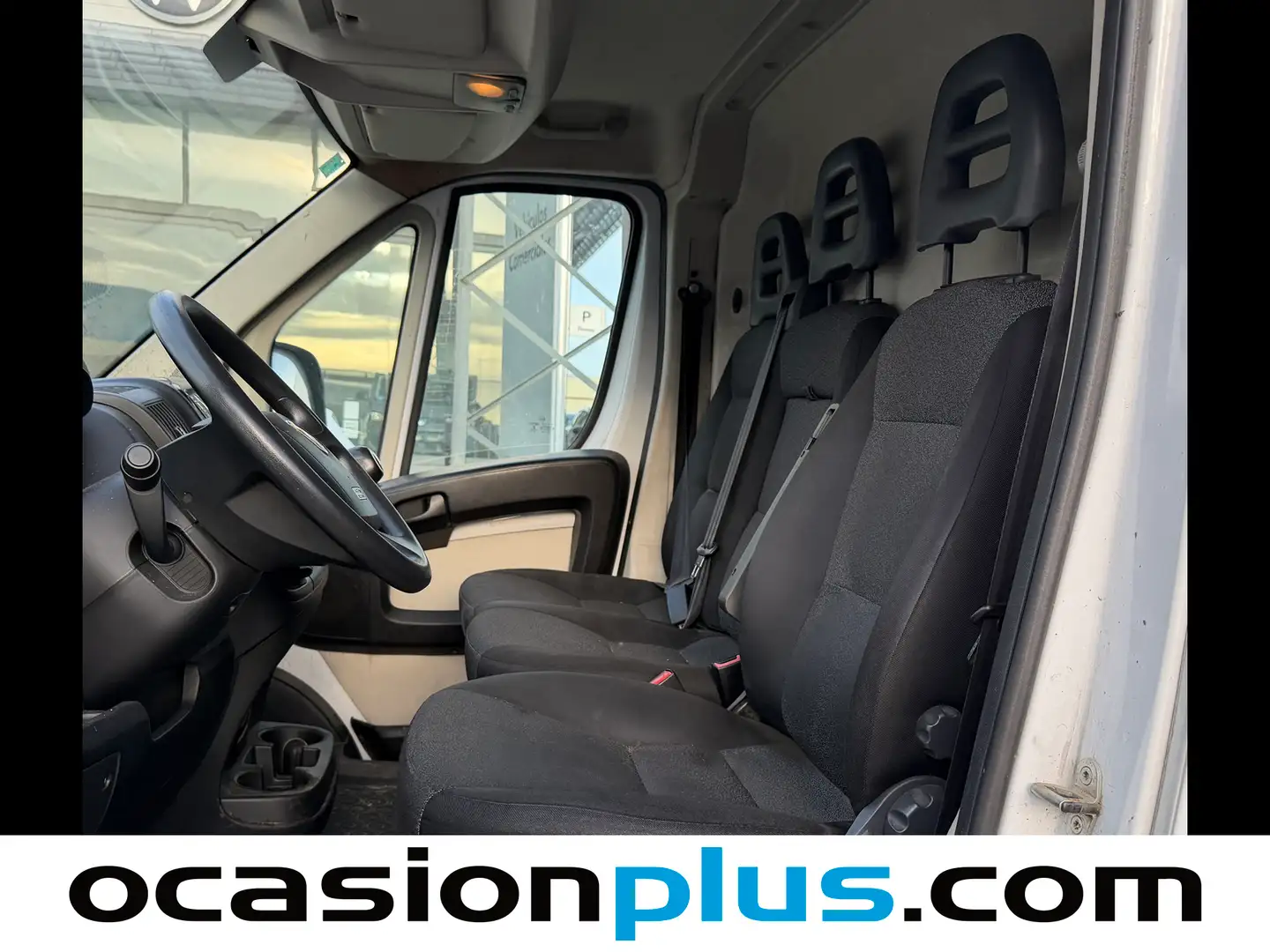Foto Fiat Ducato Fiat Ducato 35 Maxi 2.3 Multijet largo Alto (130 CV)