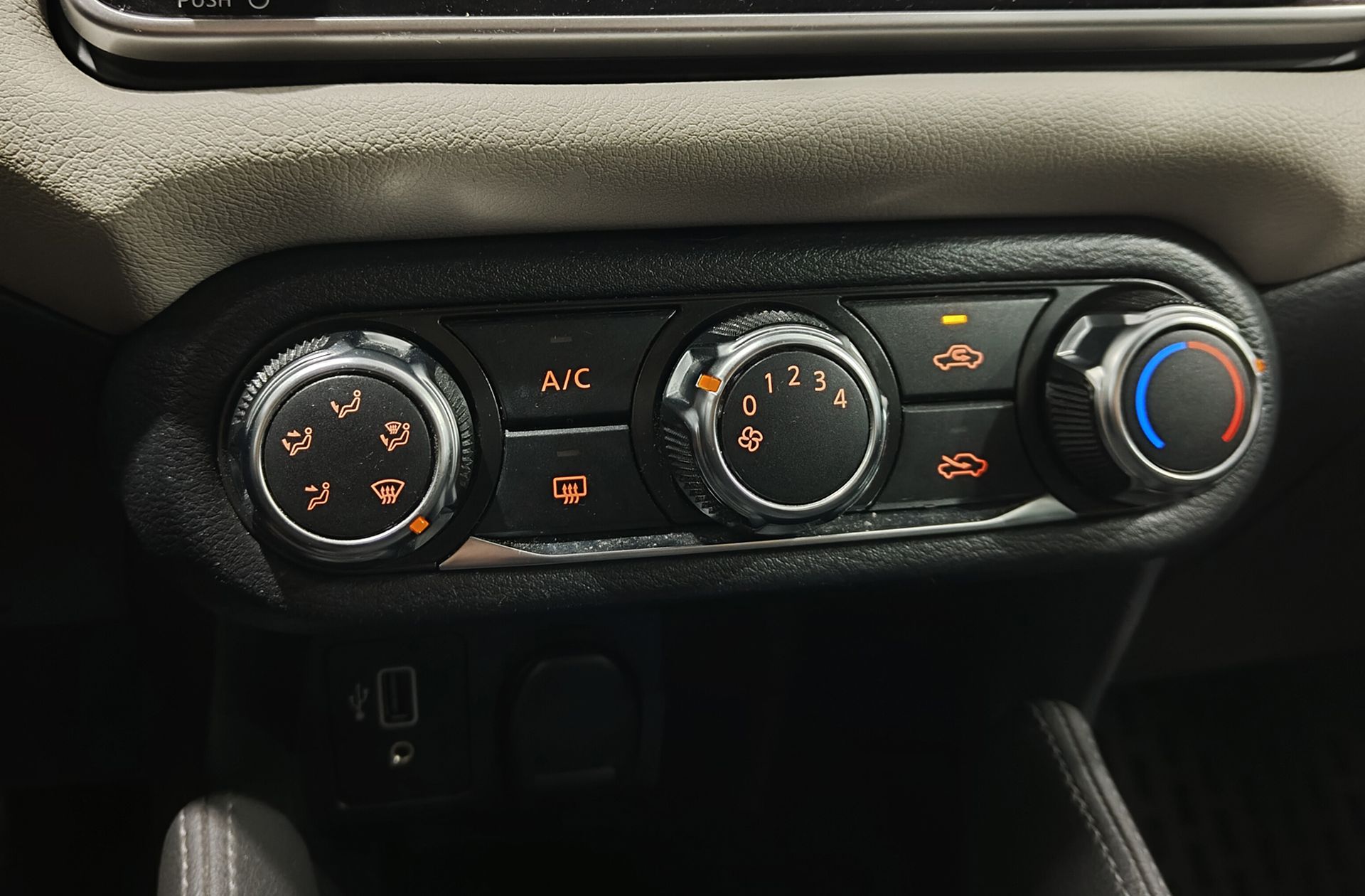Nissan Micra IG-T 92 Kiiro - foto 24