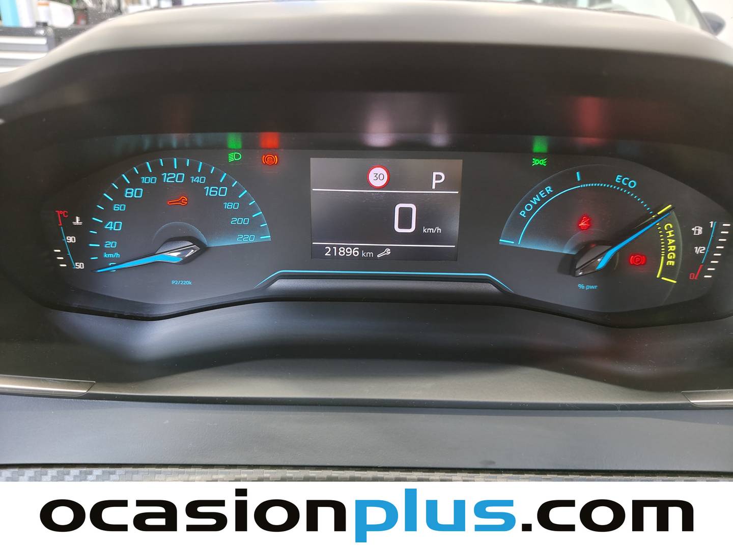 Peugeot 208 Peugeot 208 Style Hybrid 110 eDCS6 (110 CV) seminuevo