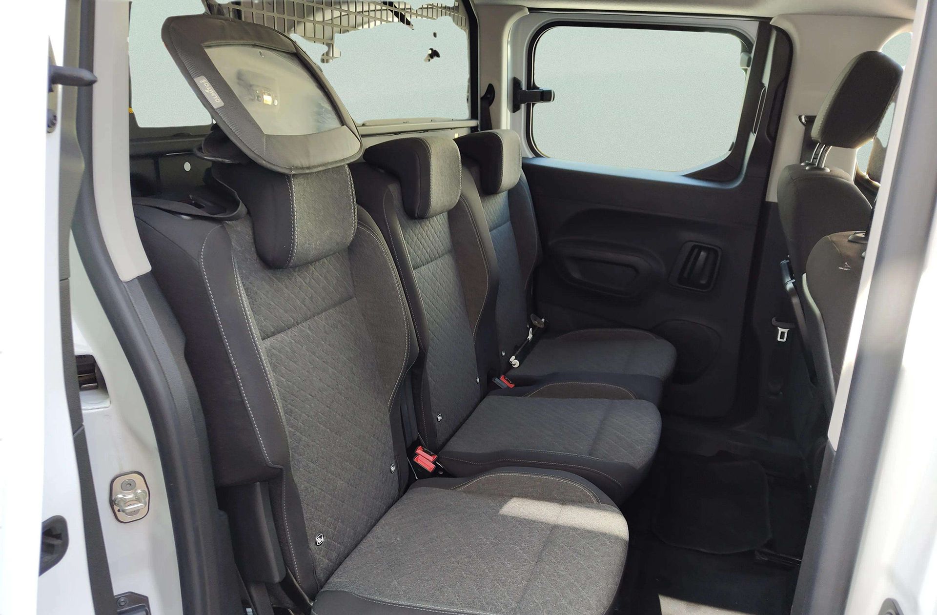 Opel Combo 1.5 Td - foto 18